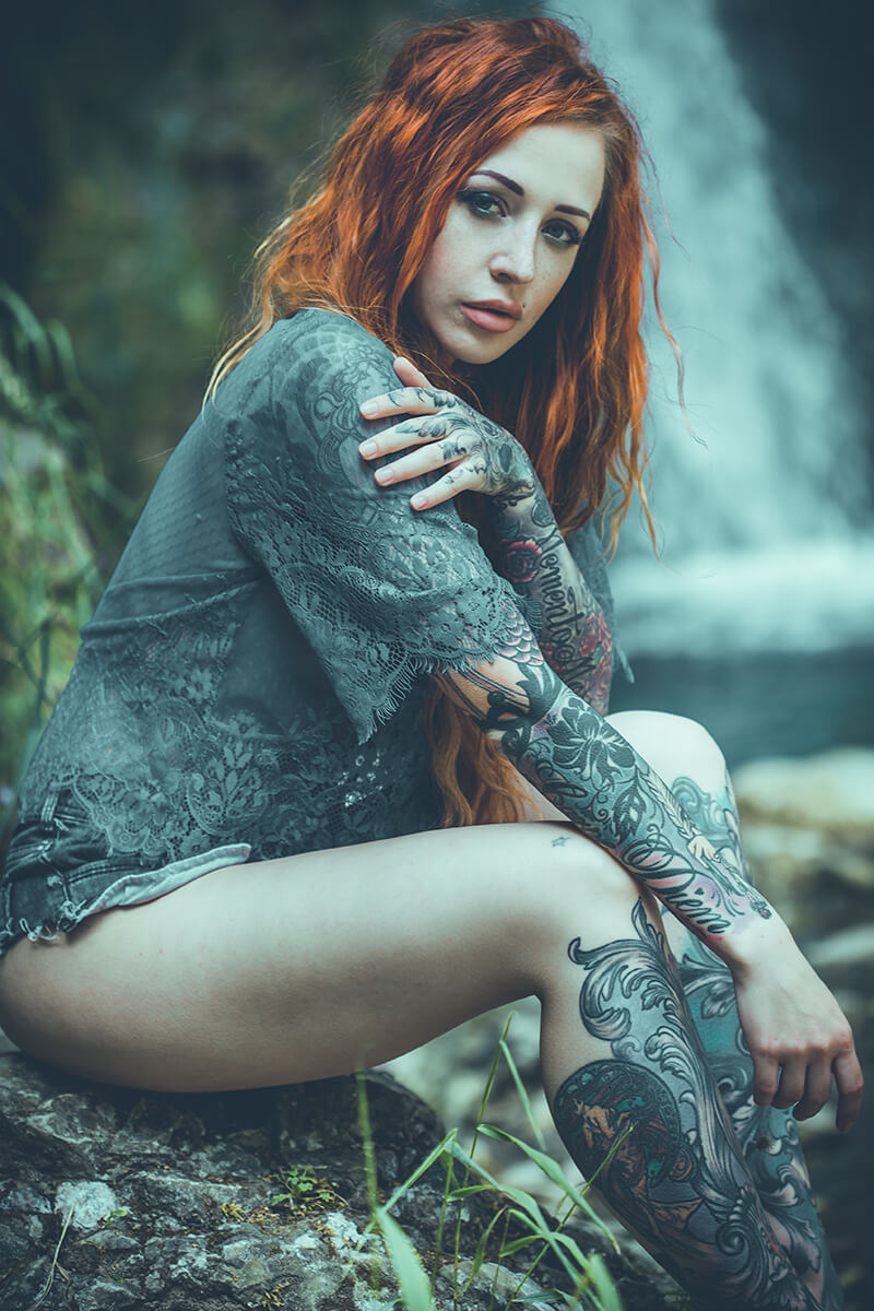 Sinner suicide yana Artist commits
